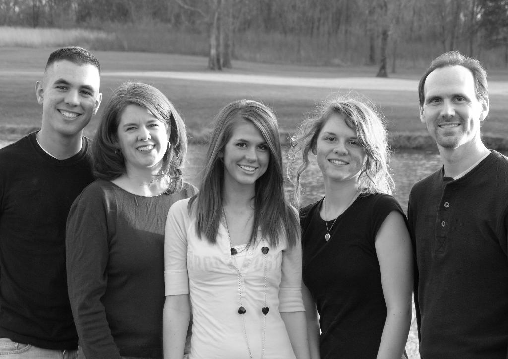 Dan and Shelley Broyles Family